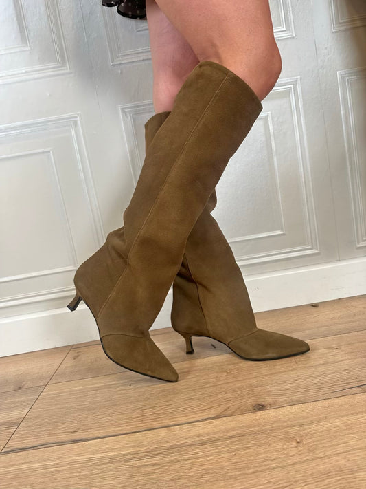 Stivale camoscio alto - Divine Follie