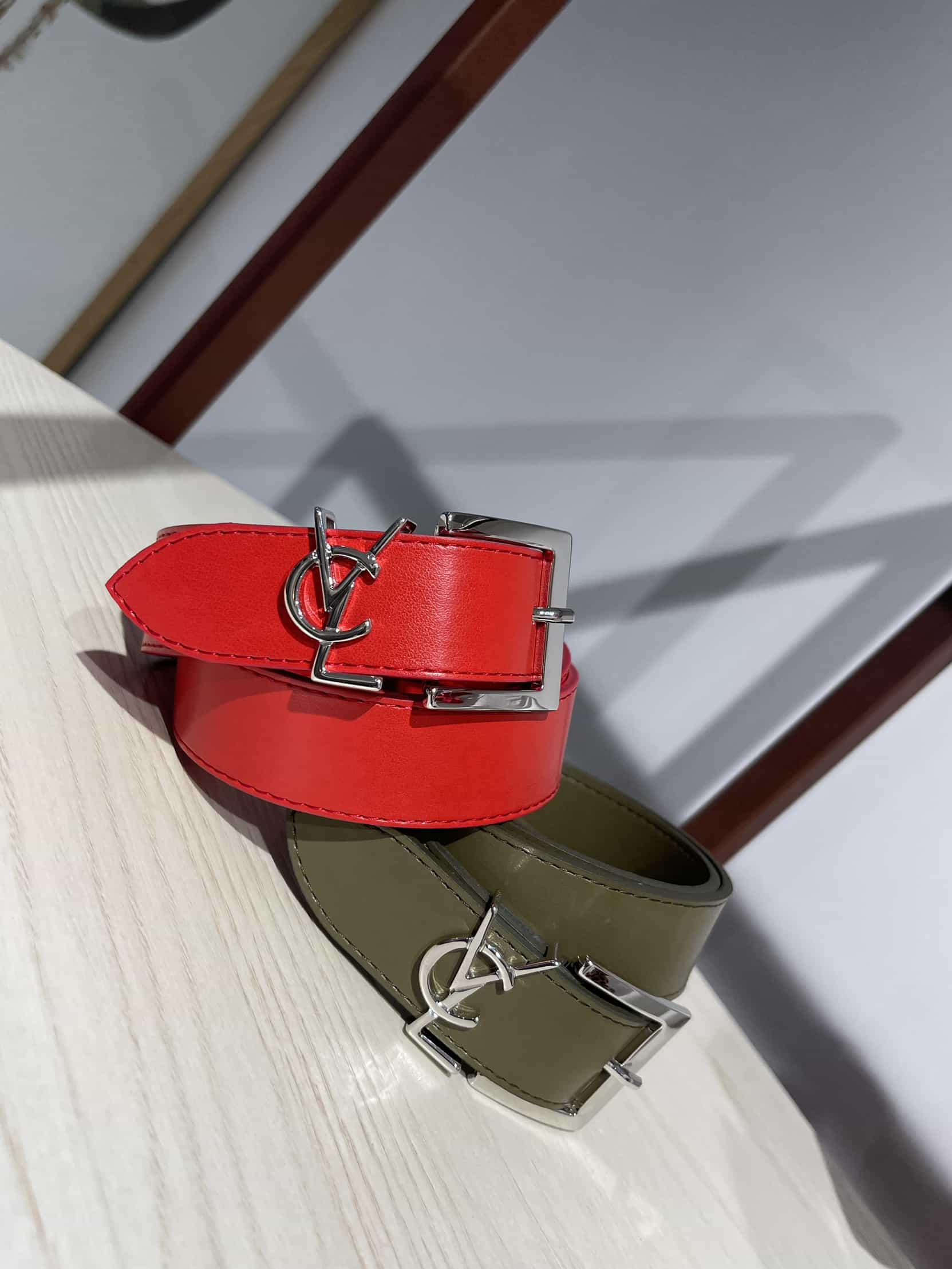 Cintura piccola “VCL” argento Vicolo