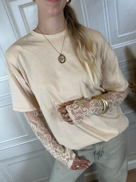 T-shirt manica pizzo - Vicolo