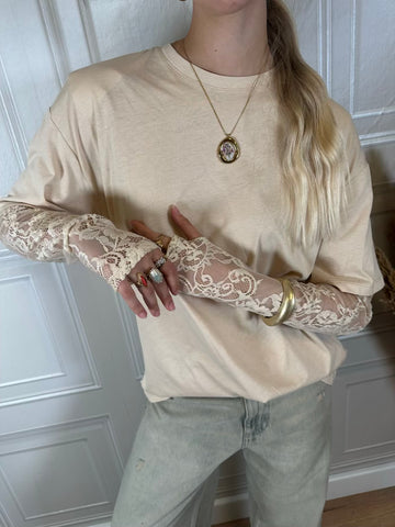T-shirt manica pizzo - Vicolo