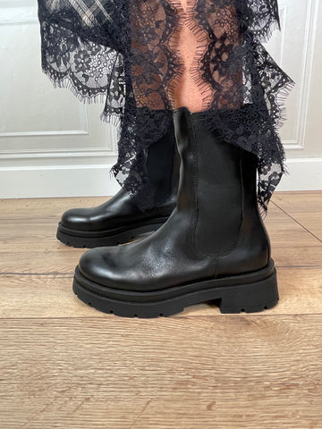 Stivaletto Chelsea  - Via Venezia