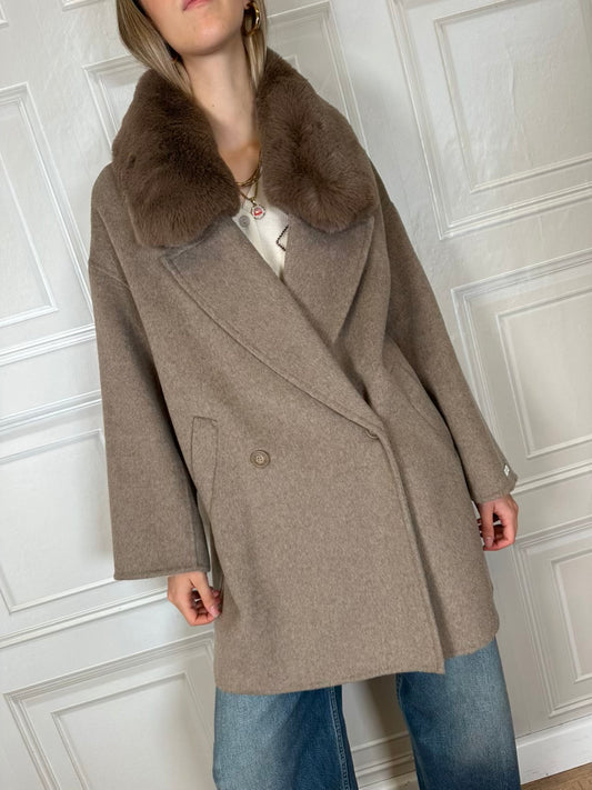 Cappotto collo ecopelliccia Hand Made - Haveone