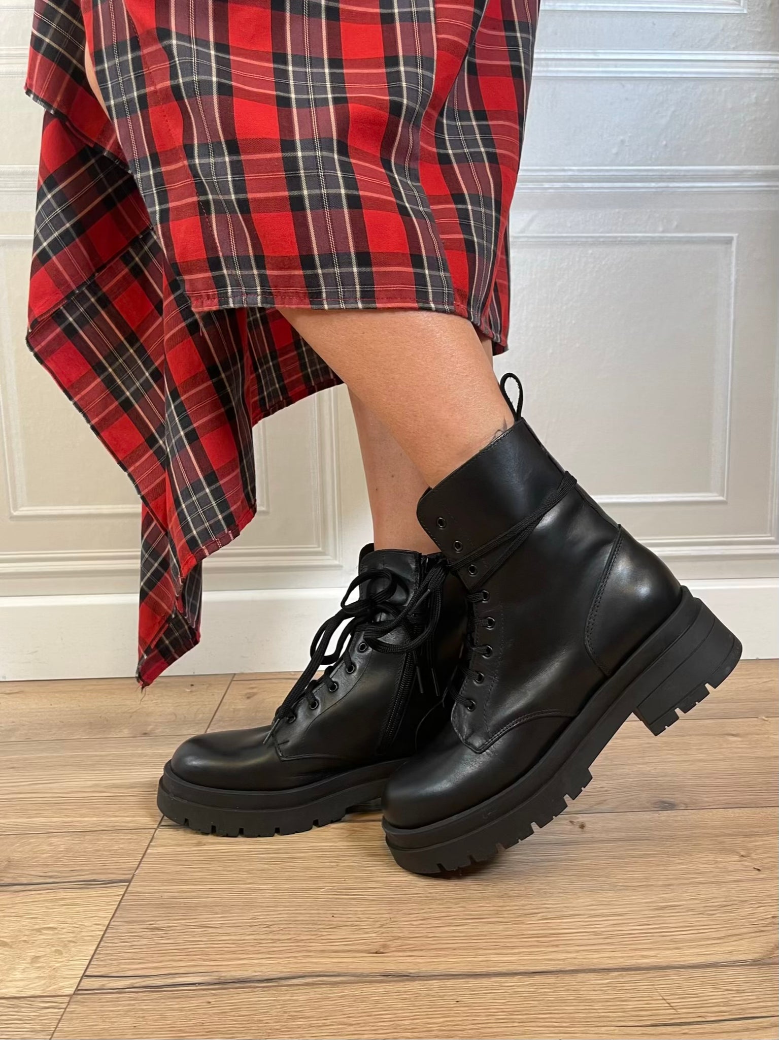 Anfibio nero - Ovyé