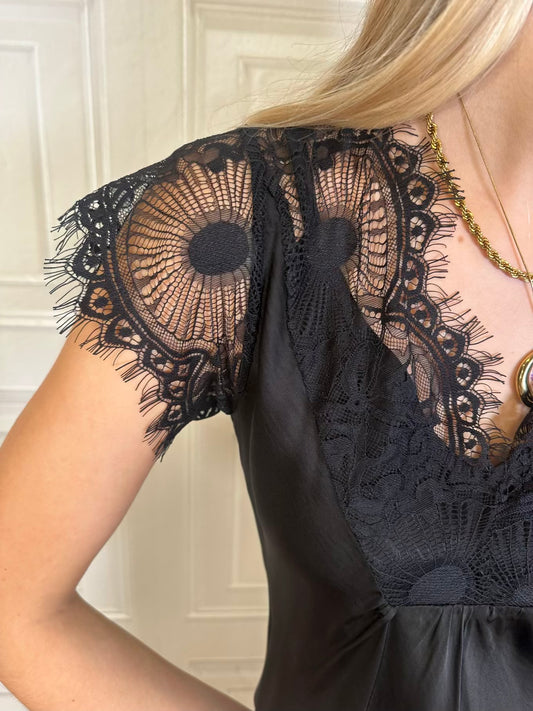 Blusa pizzo - Philia Loft