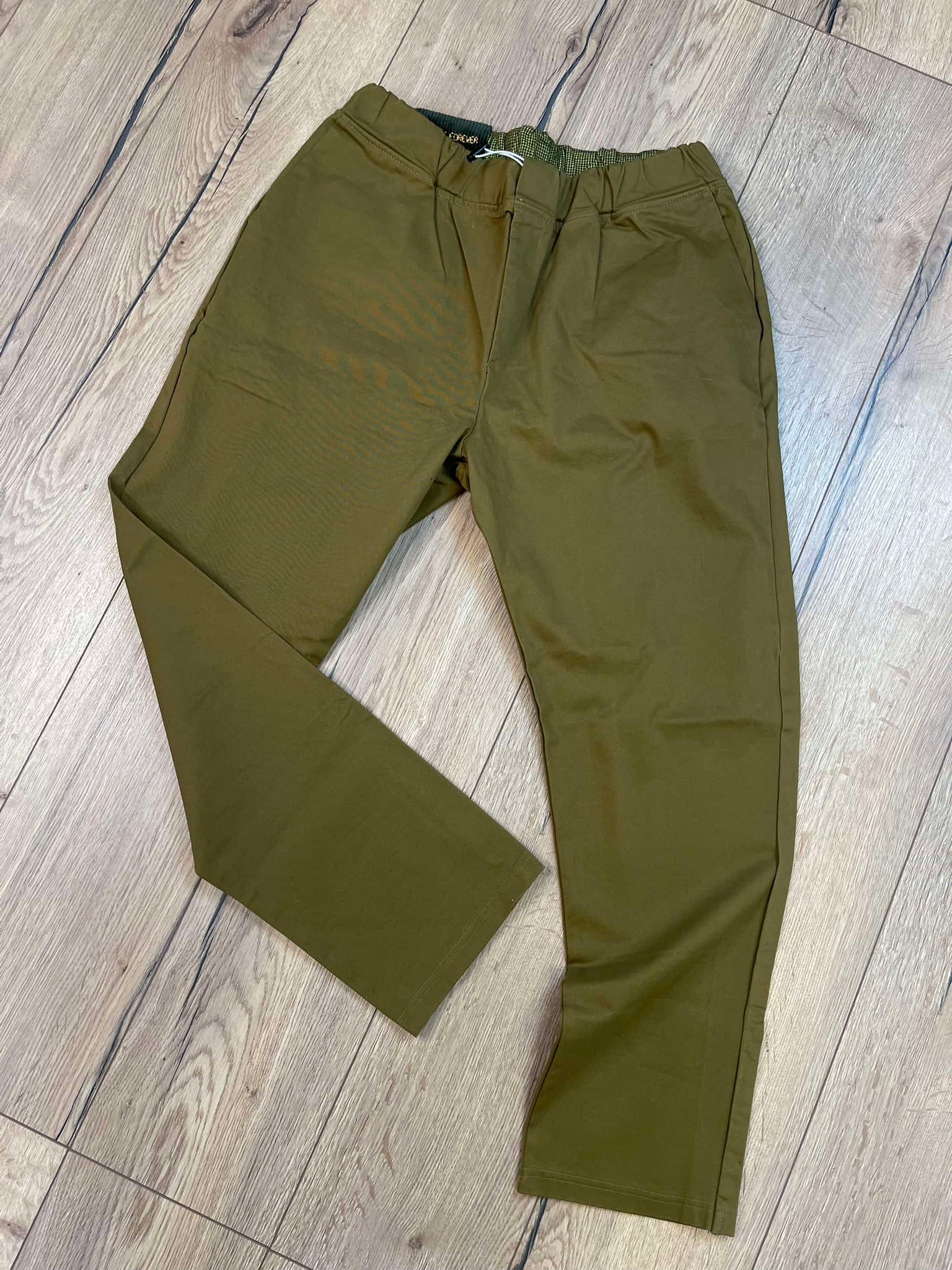 Pantalone cammello - Tematico