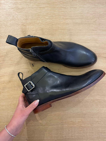 Stivaletto in pelle nero - Exibit