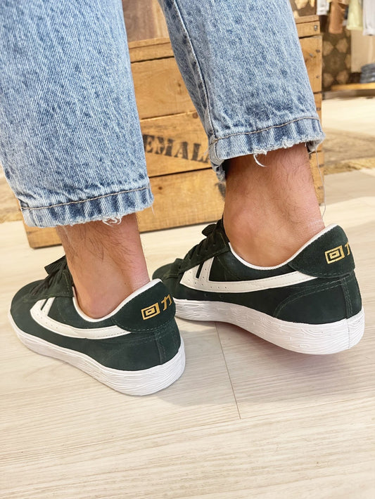 Sneakers in suede verde - Hola